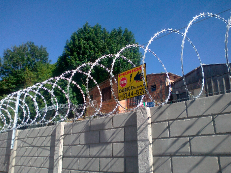 Por que instalar concertinas é uma das formas mais eficazes de prevenir furtos? | Shopping da Cerca Elétrica